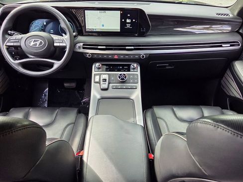 Used 2024 Hyundai Palisade Calligraphy image 12