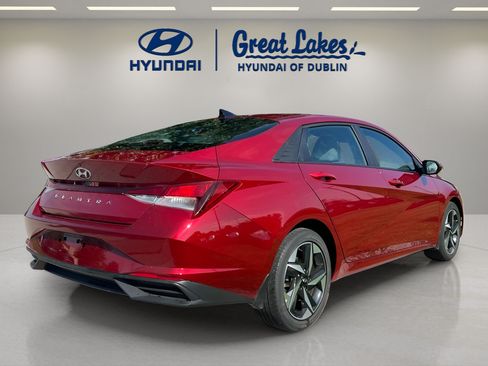 Used 2023 Hyundai Elantra SEL w/ Convenience Package FWD image 5