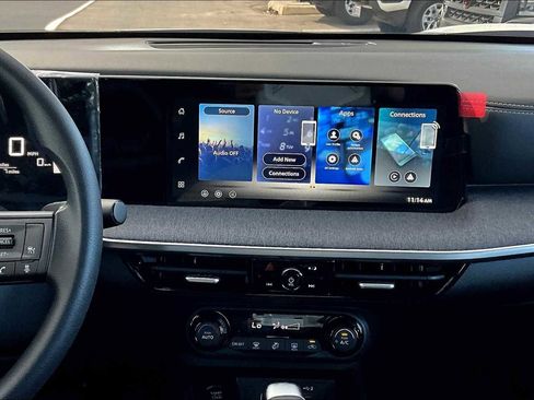 New 2026 Nissan Kicks SV image 6