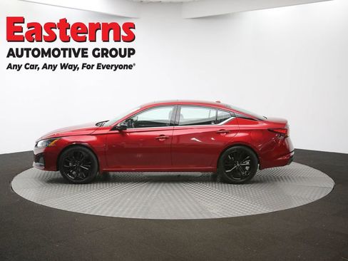 Used 2023 Nissan Altima 2.5 SR w/ SR Premium Package FWD image 60