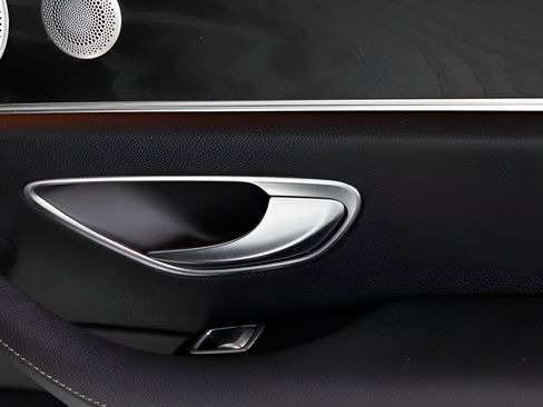 Used 2020 Mercedes-Benz E 350 Sedan image 65