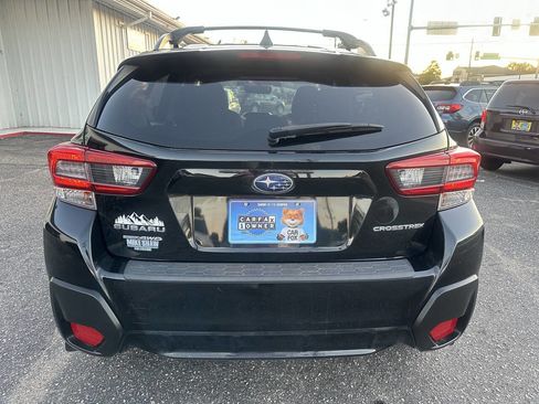 Used 2020 Subaru Crosstrek 2.0i Premium w/ Moonroof Package 2 image 5