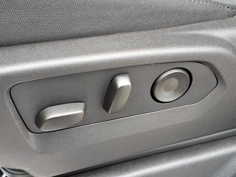 New 2026 Chevrolet Silverado 1500 LT w/ Z71 Off-Road Package image 8