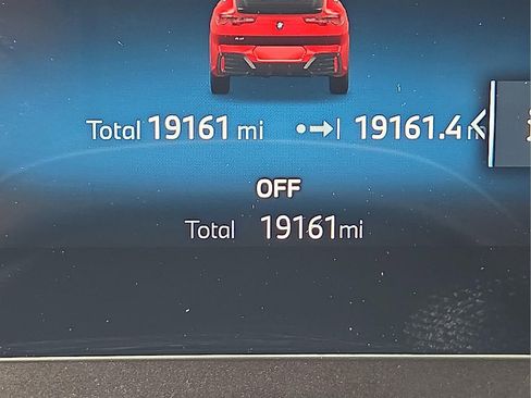 Used 2024 BMW X2 xDrive28i w/ Premium Package image 23