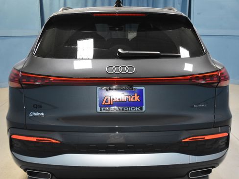 New 2025 Audi Q5 Premium Plus image 22