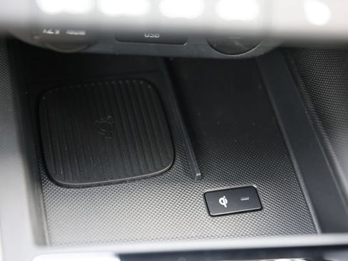 Certified 2025 Hyundai Elantra SEL FWD image 26