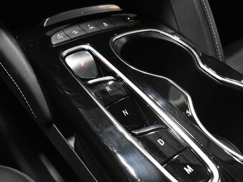 Used 2021 Buick Envision Preferred image 19