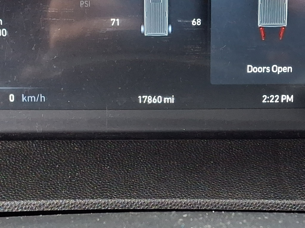 Used 2025 RAM ProMaster 2500 w/ U-Haul Equipment Group FWD image 20