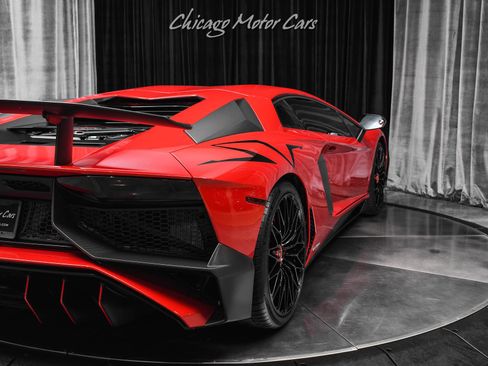 Used 2016 Lamborghini Aventador LP 750-4 Superveloce AWD/4WD image 46