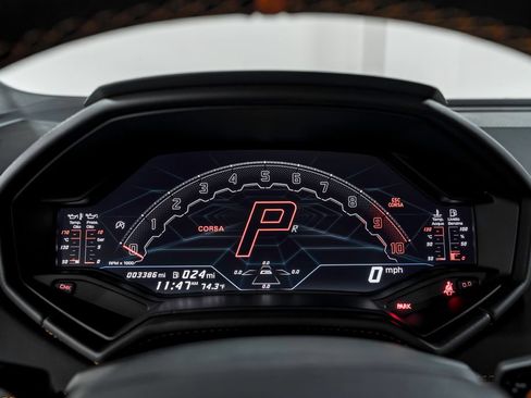 Used 2023 Lamborghini Huracan Tecnica RWD image 17
