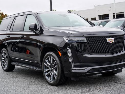 Used 2023 Cadillac Escalade Sport image 5