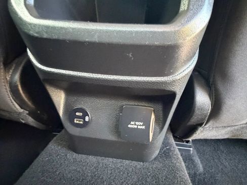 Used 2025 Ford Ranger XLT w/ Equipment Group 301A High AWD/4WD image 23