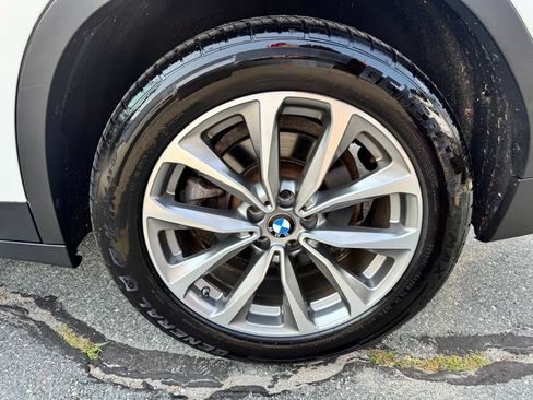 Used 2019 BMW X3 xDrive30i w/ Driving Assistance Package AWD/4WD image 37