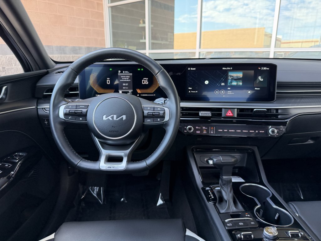 Used 2026 Kia K5 GT-Line w/ GT-Line Premium Package FWD image 16