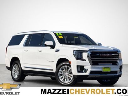 Used 2024 GMC Yukon XL SLT