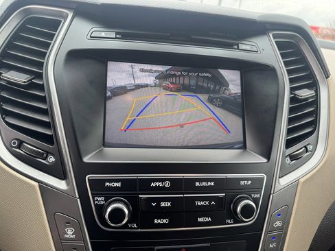 Used 2018 Hyundai Santa Fe Sport w/ 2.4L Value Package 02 image 28