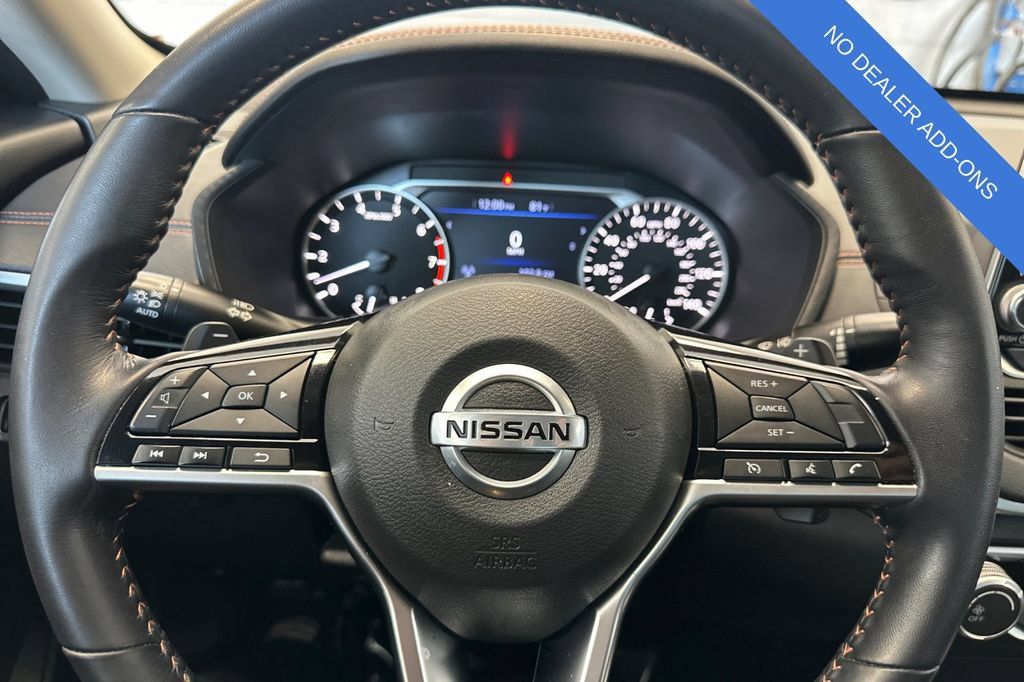 Used 2020 Nissan Altima 2.5 SR w/ Premium Package FWD image 24