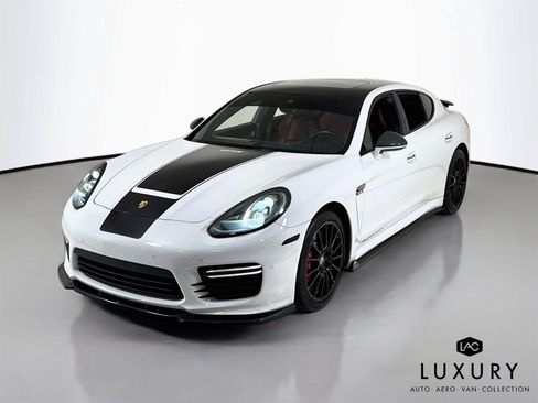 Used 2014 Porsche Panamera GTS AWD/4WD image 4