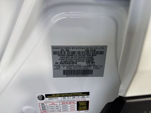 New 2025 Nissan Kicks SV w/ SV Premium Package image 38