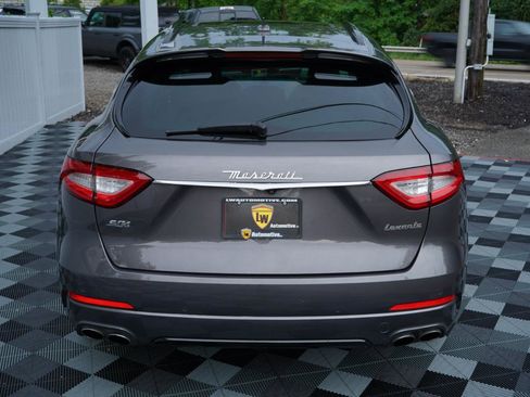 Used 2018 Maserati Levante S GranSport AWD/4WD image 7