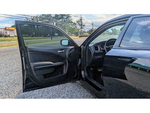 Used 2023 Dodge Charger Scat Pack w/ Plus Group image 9