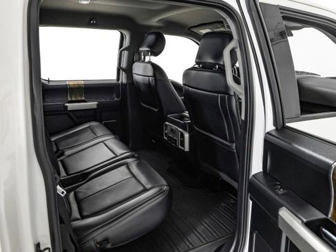 Used 2019 Ford F150 Lariat image 30