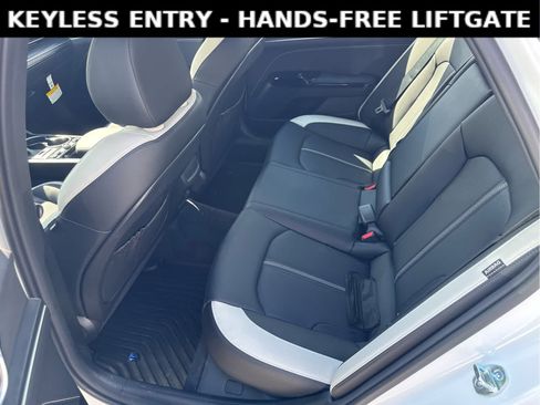 Used 2026 Kia K5 GT-Line image 7