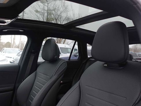 Used 2026 Mercedes-Benz GLC 300 GLC 300 image 26