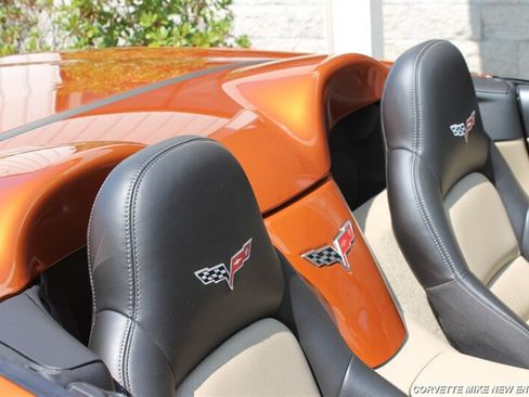 Used 2007 Chevrolet Corvette Convertible w/ Preferred Equipment Group RWD image 32