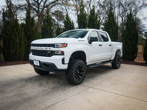 Used 2021 Chevrolet Silverado 1500 Custom w/ LPO, Dark Essentials Package image 5