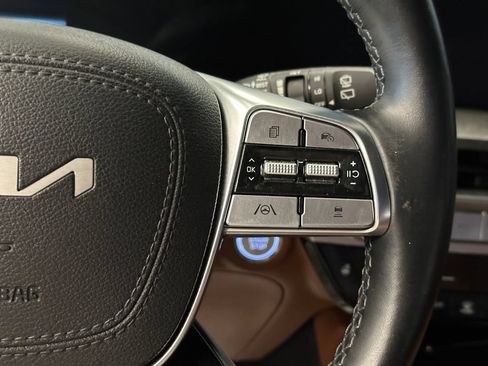 Used 2024 Kia Telluride EX X-Line AWD/4WD image 12