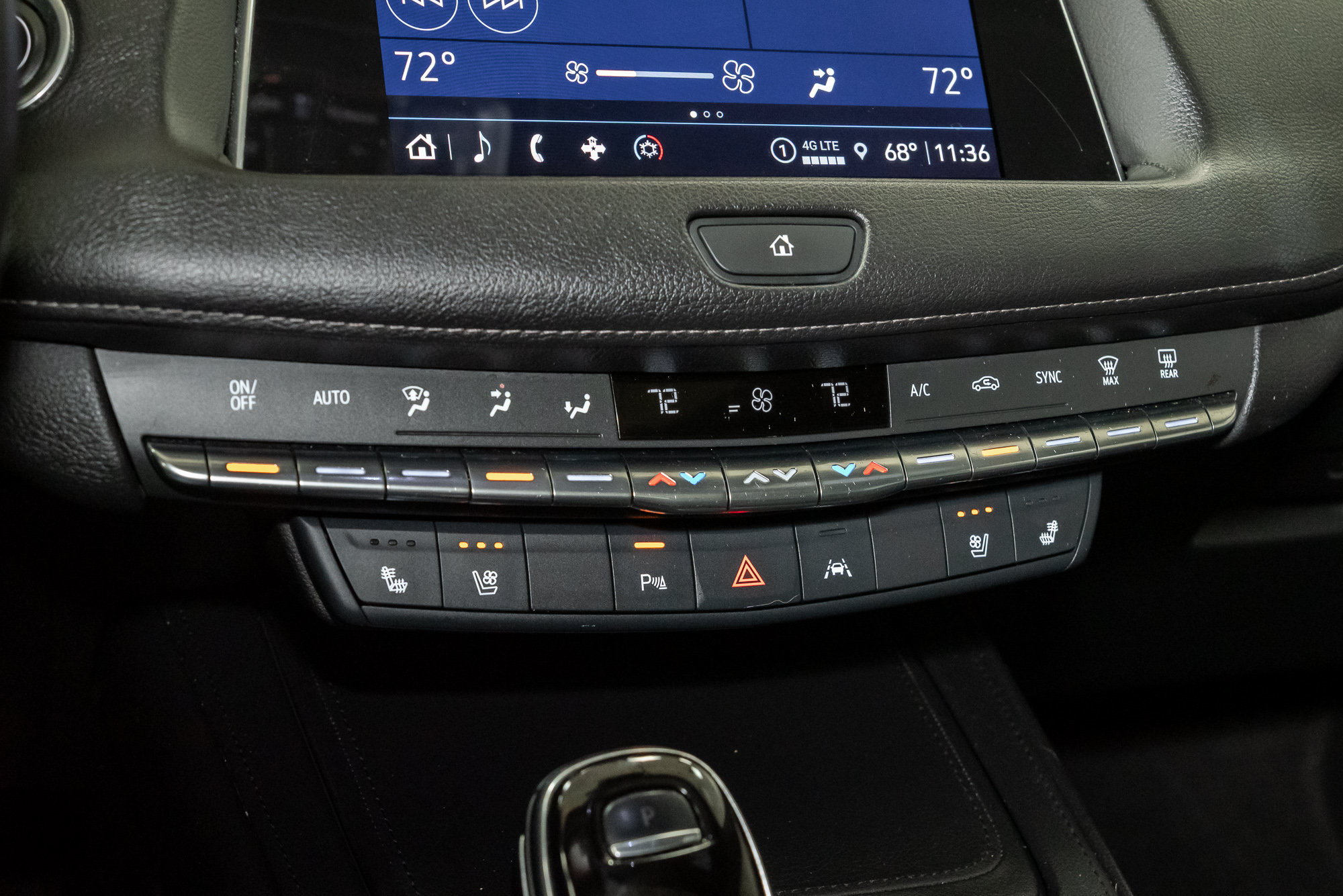 Used 2023 Cadillac XT4 Premium Luxury FWD image 21