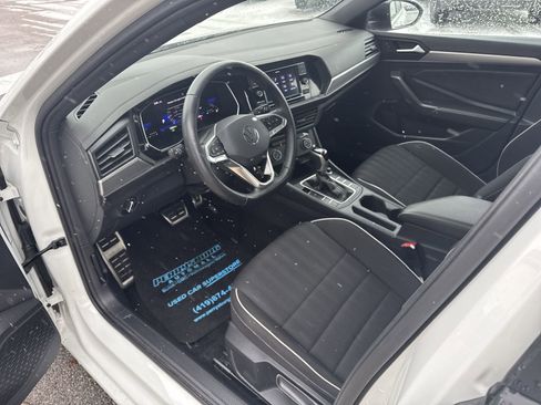 Certified 2023 Volkswagen Jetta Sport image 10