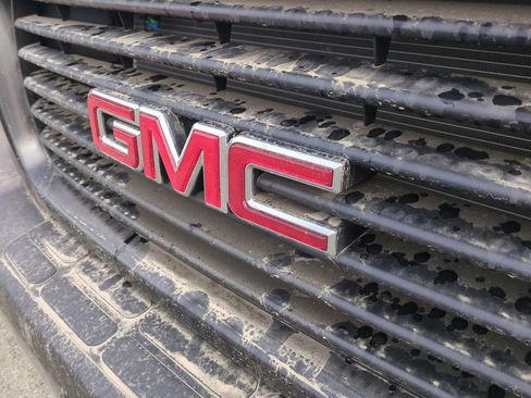 New 2025 GMC Savana 2500 w/ Driver Convenience Package image 21