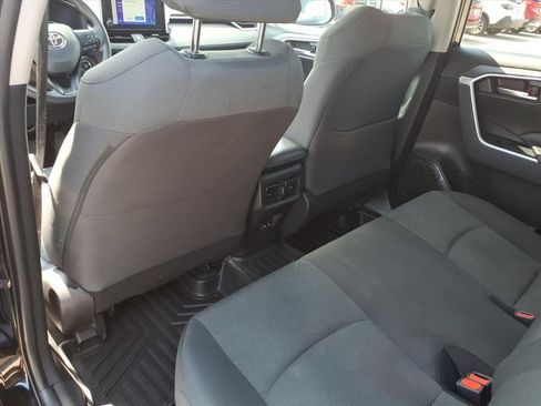 Used 2023 Toyota RAV4 XLE FWD image 13