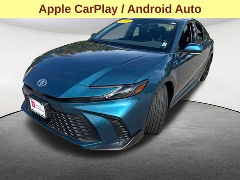 Certified 2025 Toyota Camry SE image 7