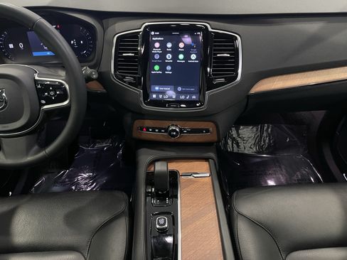 Used 2023 Volvo XC90 B6 Plus w/ Protection Package Premier AWD/4WD image 17