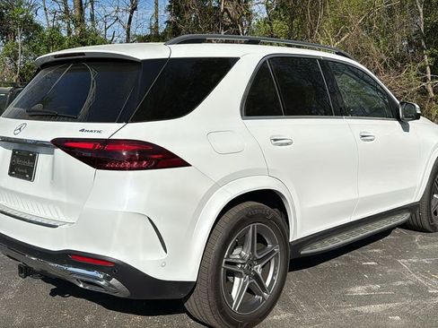 Certified 2026 Mercedes-Benz GLE 450e 4MATIC image 4
