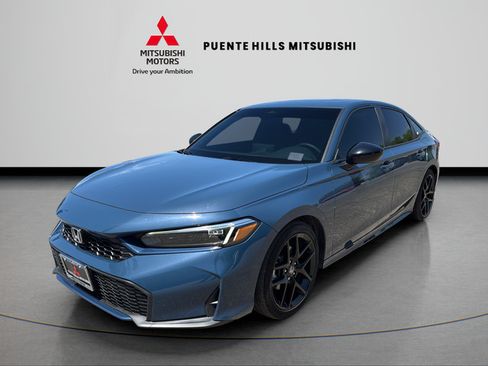 Used 2025 Honda Civic Sport image 1