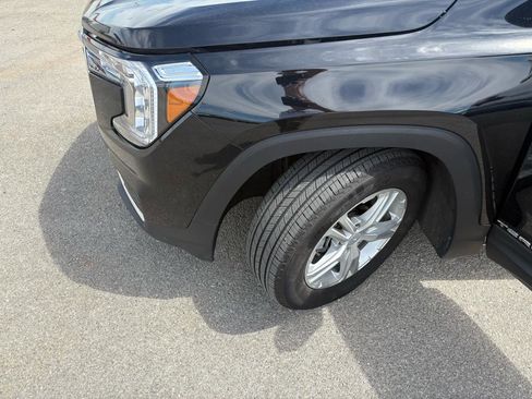 Used 2024 GMC Terrain SLE w/ Driver Convenience Package image 61