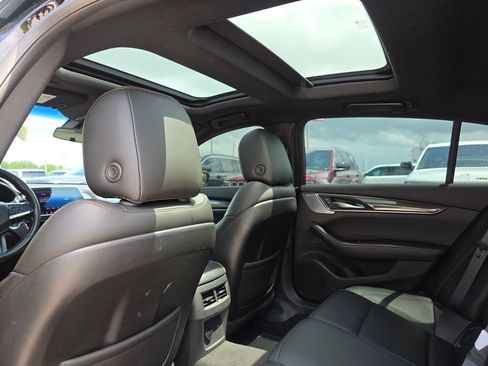 Used 2023 Cadillac CT5 V RWD image 18
