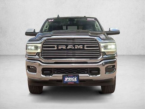 Used 2022 RAM 2500 Laramie AWD/4WD image 2