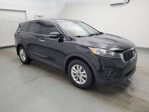Used 2019 Kia Sorento FWD image 11