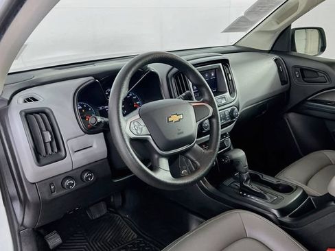 Used 2020 Chevrolet Colorado W/T w/ WT Convenience Package AWD/4WD image 30