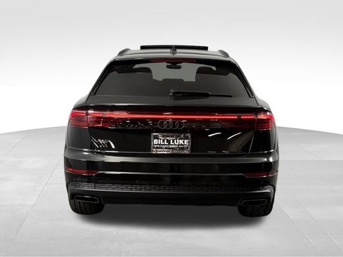 Used 2025 Audi Q8 Premium w/ Black Optic Package AWD/4WD image 9