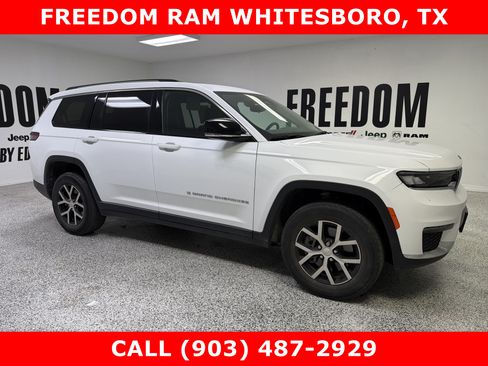 Used 2024 Jeep Grand Cherokee L Limited RWD image 3