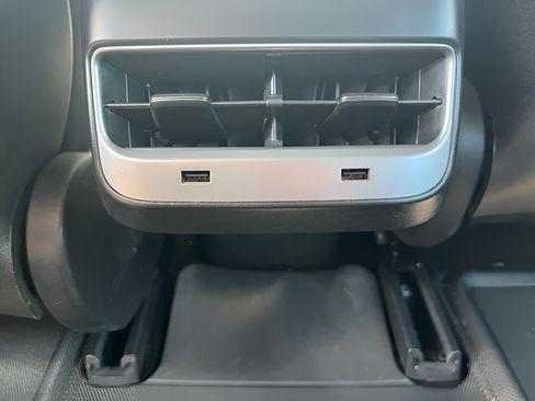 Used 2018 Tesla Model 3 Performance AWD/4WD image 28