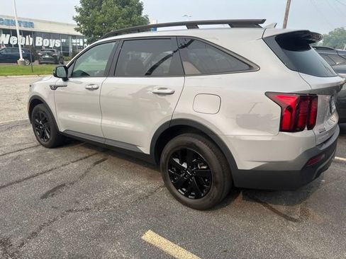 Certified 2023 Kia Sorento S AWD/4WD image 5