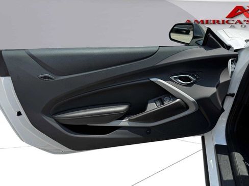 Used 2023 Chevrolet Camaro LT w/ RS Package image 18