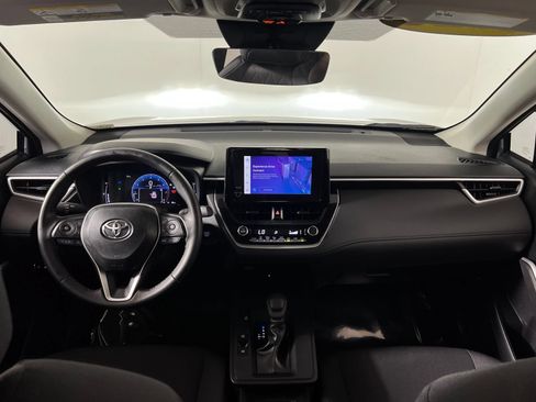 Used 2026 Toyota Corolla Cross LE FWD image 22